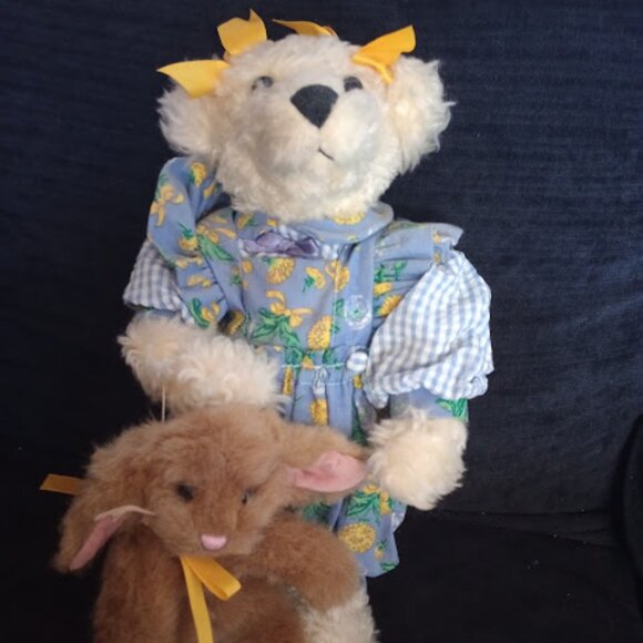 Ashton-Drake  Gallery "BECKY" 1996 Teddy Bear - 13” Tall Bear with pet bunny - Picture 1 of 8